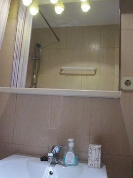 Apartamentos Madrid Hortaleza Esterno foto
