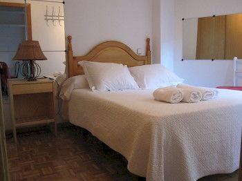 Apartamentos Madrid Hortaleza Esterno foto