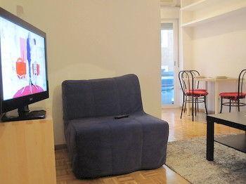 Apartamentos Madrid Hortaleza Esterno foto